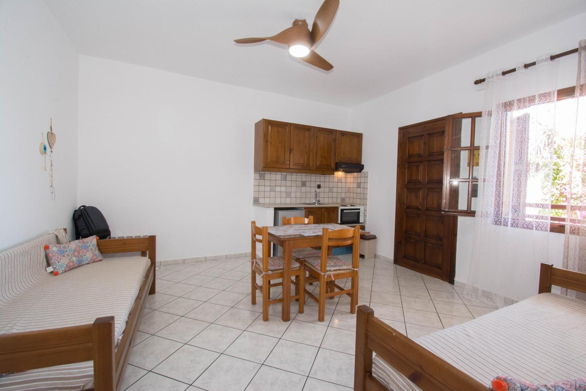Rena Apartments Gouves Dış mekan fotoğraf