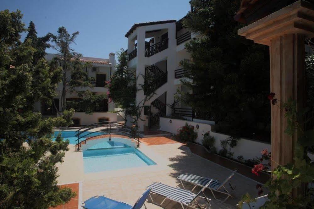 Rena Apartments Gouves Dış mekan fotoğraf